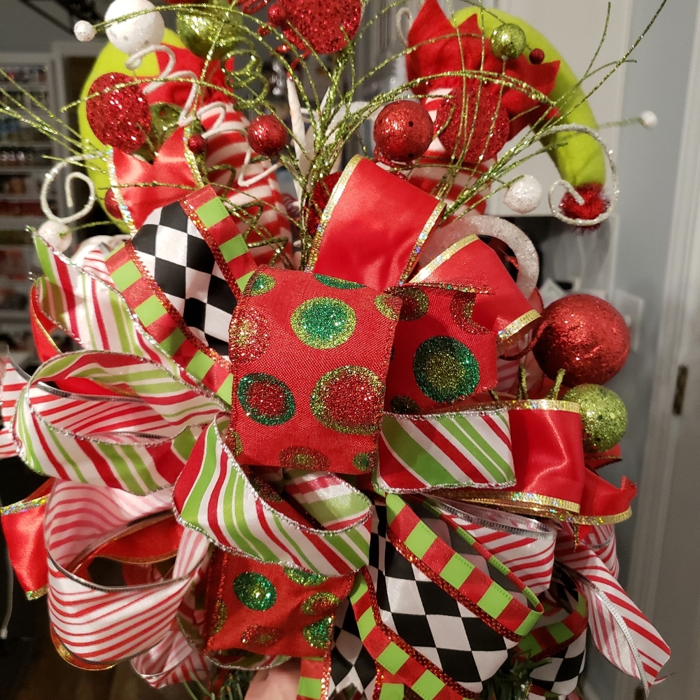 Custom Elf Tree Topper - Picture 3 of 4